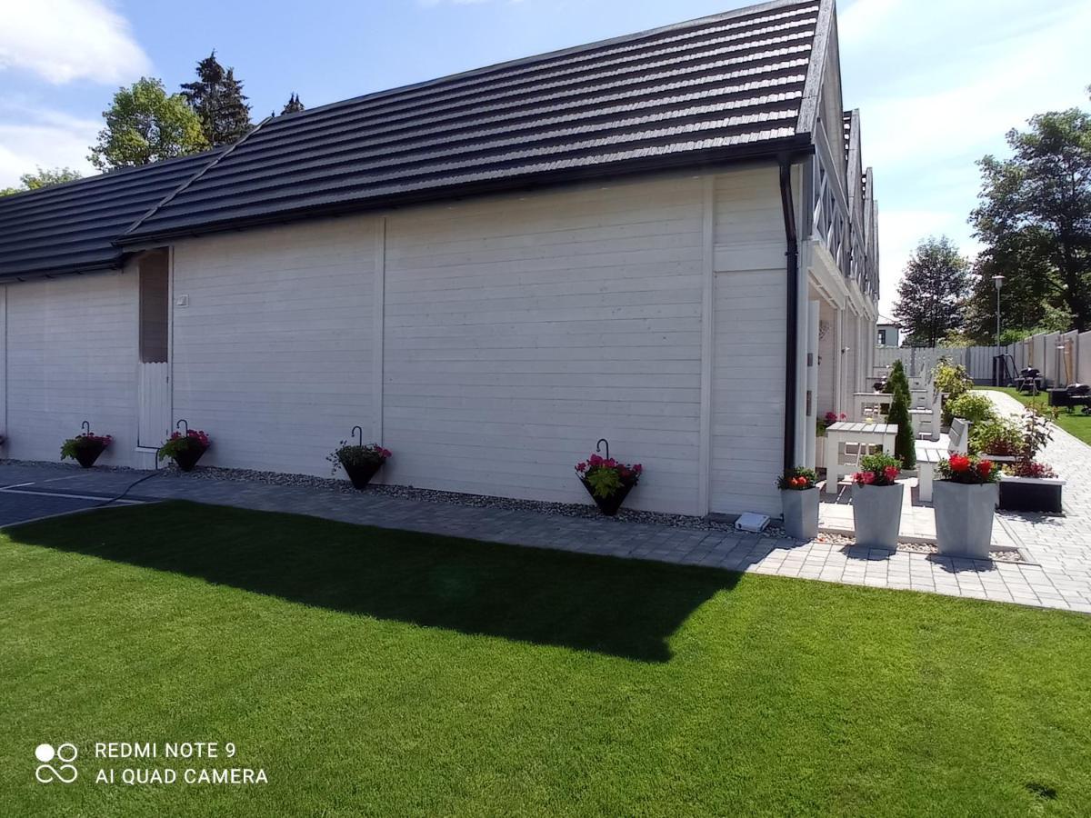 Caloroczny Osrodek Wypoczynkowy Comfort House ドゥシュニキ・ズドルイ エクステリア 写真