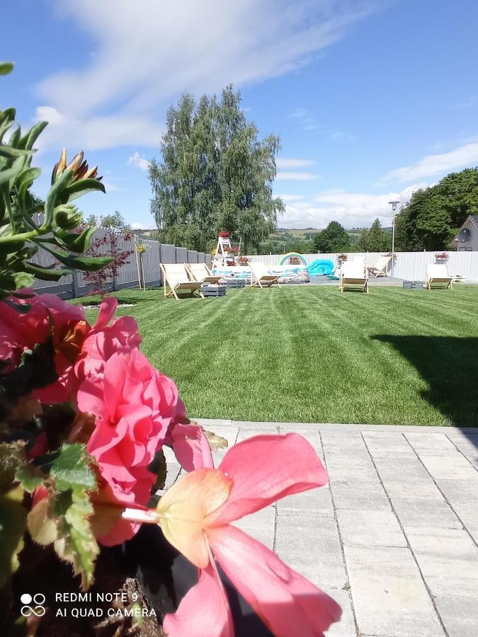 Caloroczny Osrodek Wypoczynkowy Comfort House ドゥシュニキ・ズドルイ エクステリア 写真