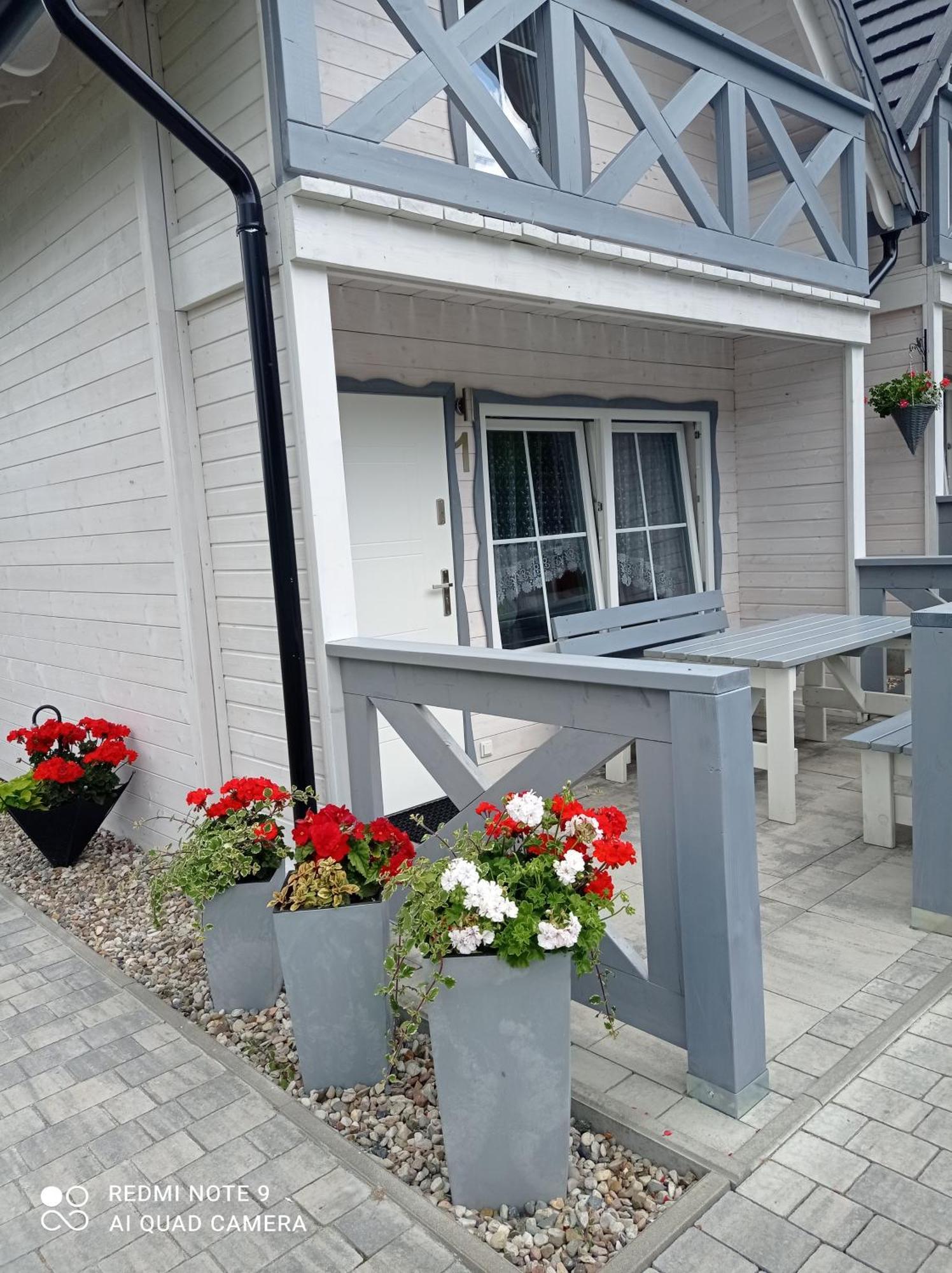 Caloroczny Osrodek Wypoczynkowy Comfort House ドゥシュニキ・ズドルイ エクステリア 写真